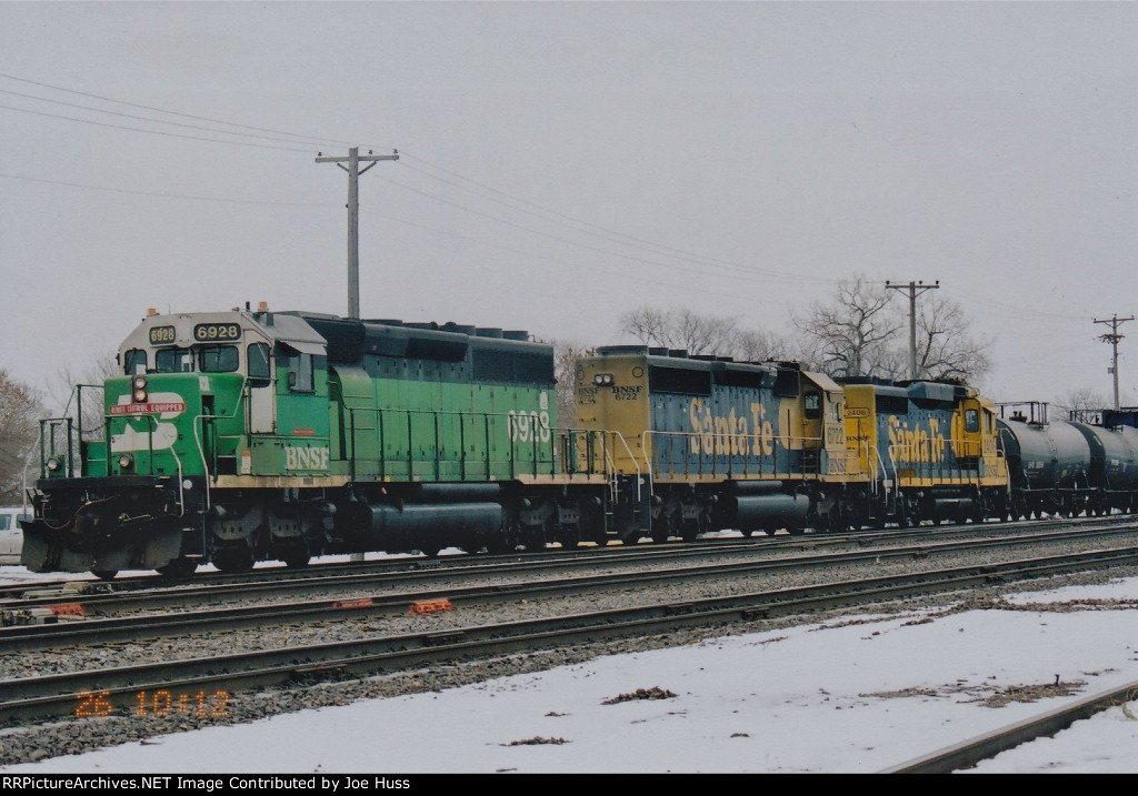 BNSF 6928 West